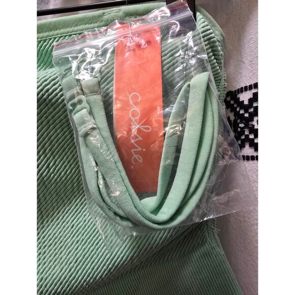 NWT Colsie light green ribbed bandeau crop top with removable straps size XL - Picture 4 of 11